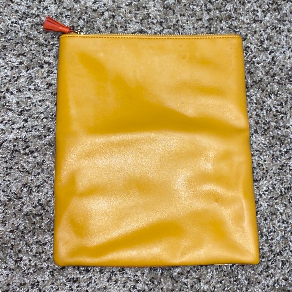 🐛Rachel Pally Orange Floral Clutch! - Picture 3 of 11